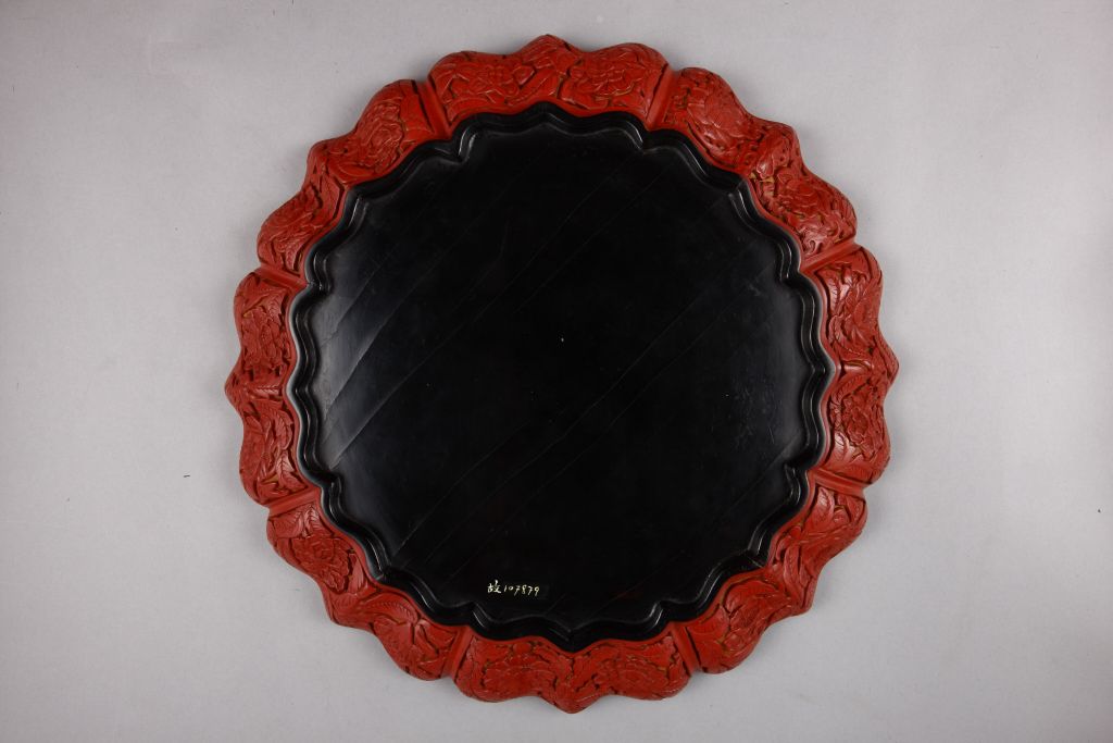 图片[2]-Carved red banquet chart rhombus plate-China Archive